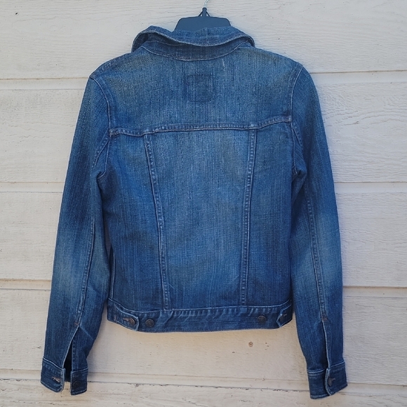 Old Navy Classic Indigo Denim Jacket - Picture 6 of 7